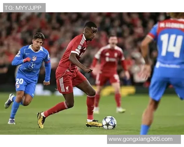 友谊赛精彩对决马竞与拜仁互交白卷神奇扑救引发全场热烈反响