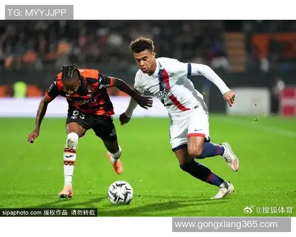 友谊赛马竞与巴黎圣日耳曼战平乌龙球引发争议判罚全场沸腾